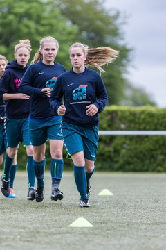 Bild 28 - B-Juniorinnen Pokalfinale VfL Oldesloe - Holstein Kiel : Ergebnis: 0:6